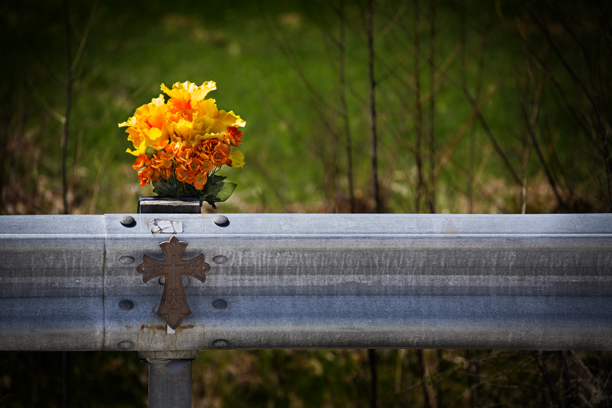 Anonymous memorial along Chatham Road, south of Springfield, Illinois